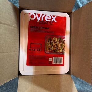 Pyrex Simply Store Glass Container with Red Lid set of two